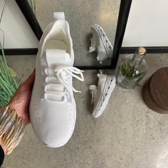 Hvide slip-on sko med strikoverdel