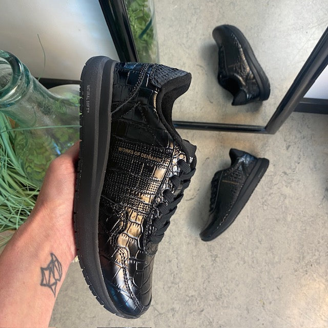 Sort Wodensko i krokodillelook