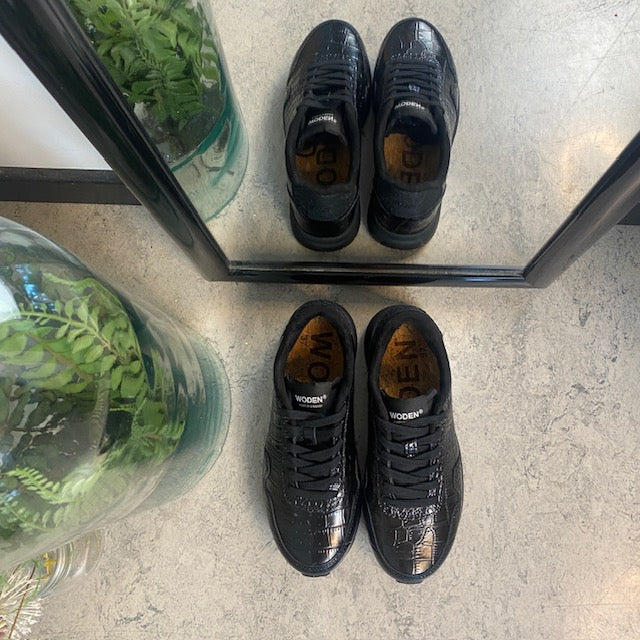 Sort Wodensko i krokodillelook