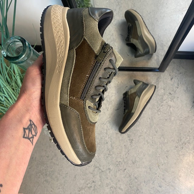 Olivengrøn Green Comfort sko med dobbelt lukning