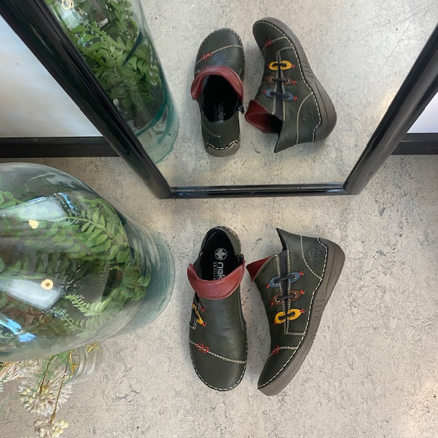 Rieker støvle til dame i grøn