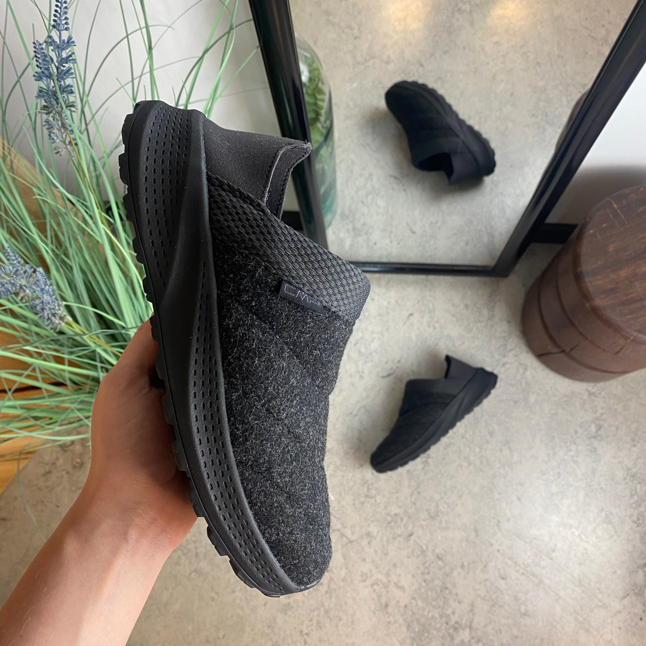 Behagelig hjemmesko i filt fra CMP