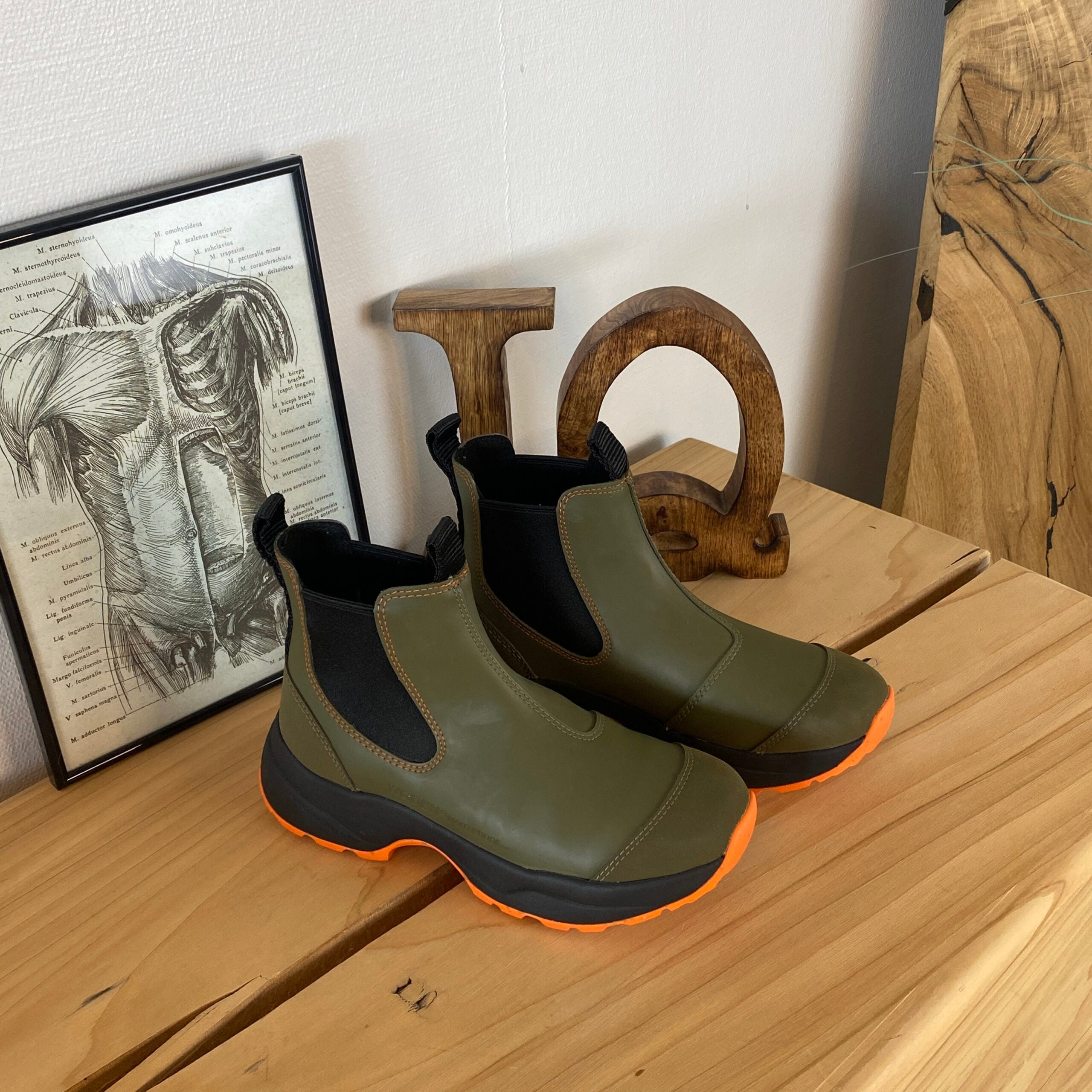 Grøn Woden gummistøvle med svangstøtte