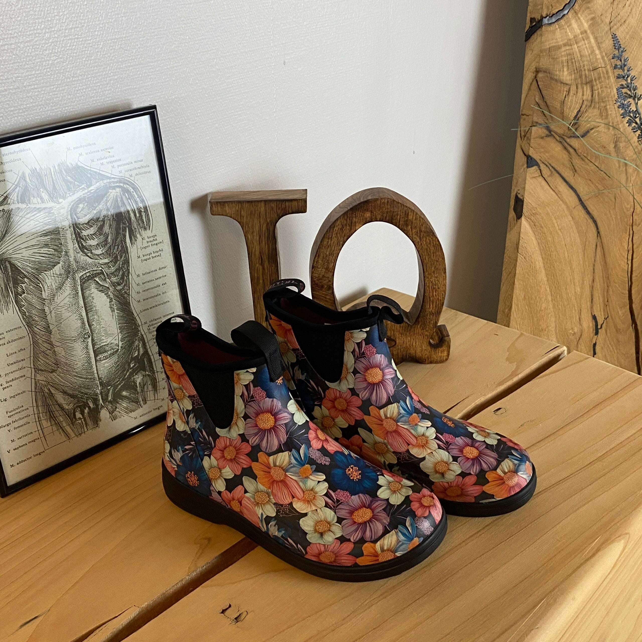 Green Comfort gummistøvle i blomsterprint med svangstøtte