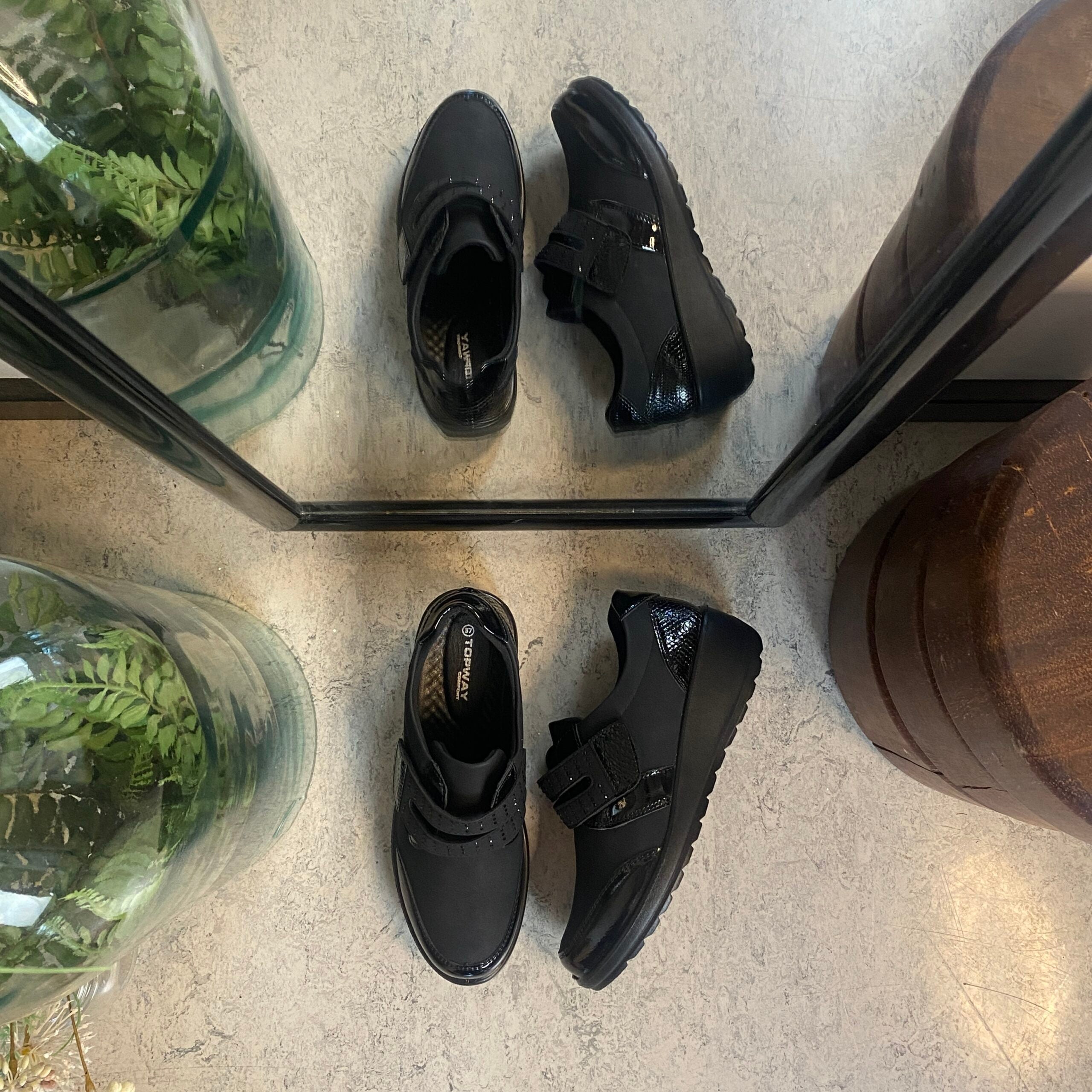 Elegant sko med velcro og flotte detaljer