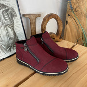 Bordeux kort støvle fra Rieker med let for