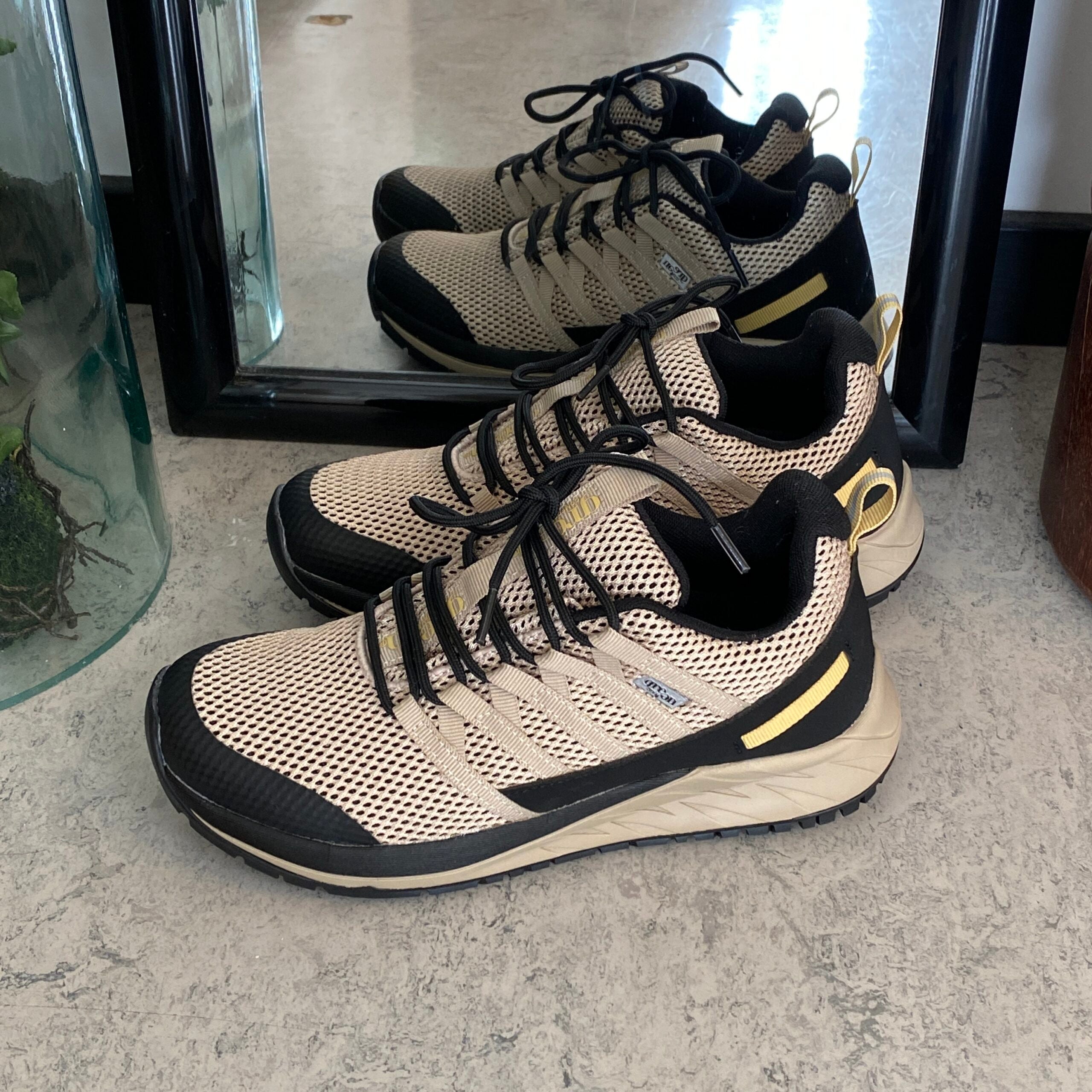 Beige vandtæt sko fra Green Comfort med masser af svangstøtte