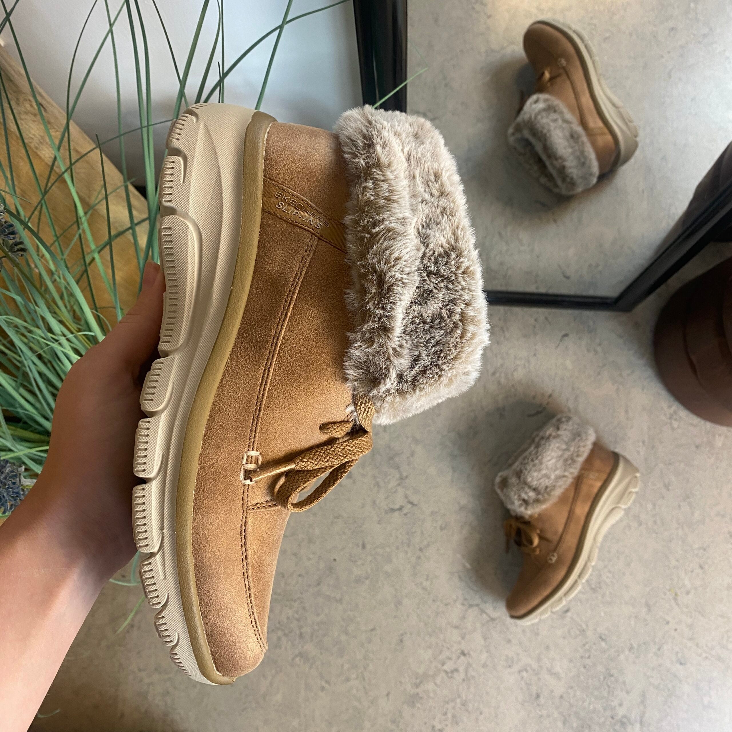 Skechers slip-in vinterstøvle med let for