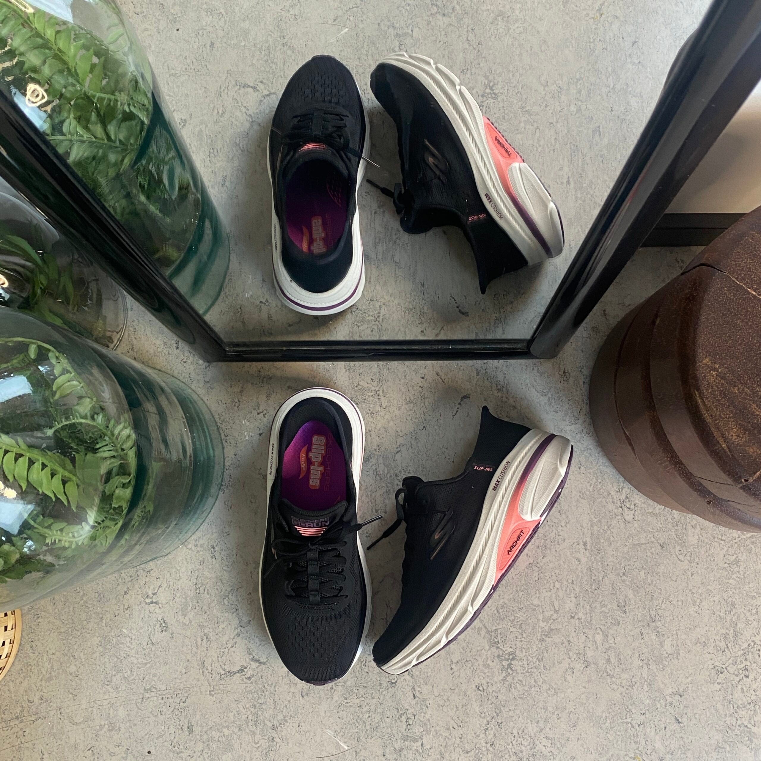 Skechers slip-ins med fremragende stødabsorbering