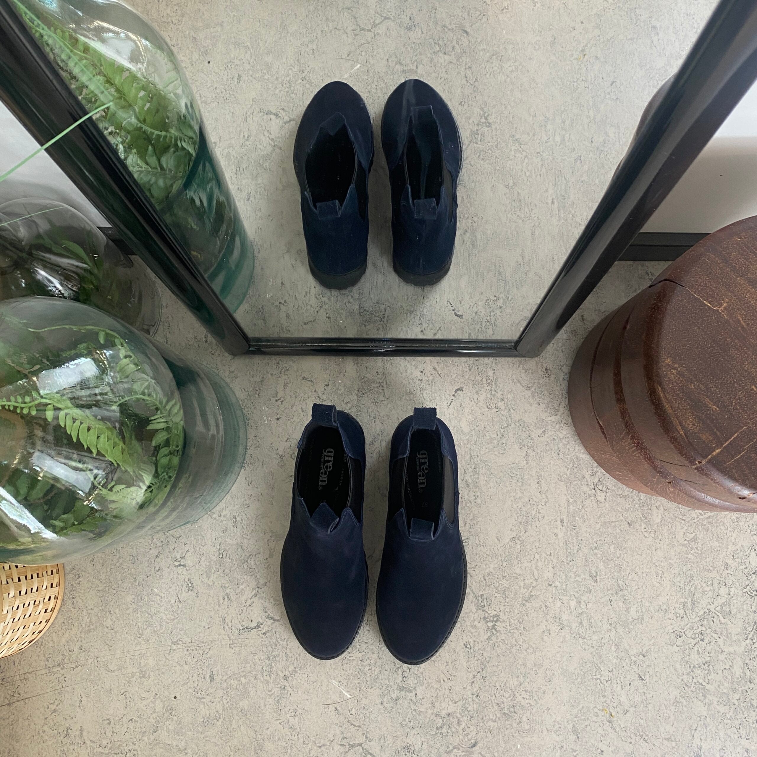 Mørkeblå ruskindsstøvle fra Green Comfort