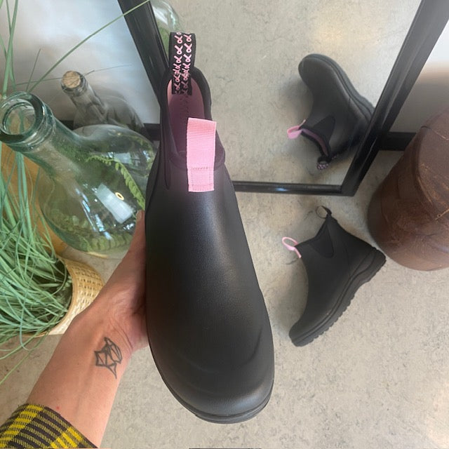 Green Comfort gummistøvle – Komfort, funktion og støtte til en god sag - Støt Brysterne