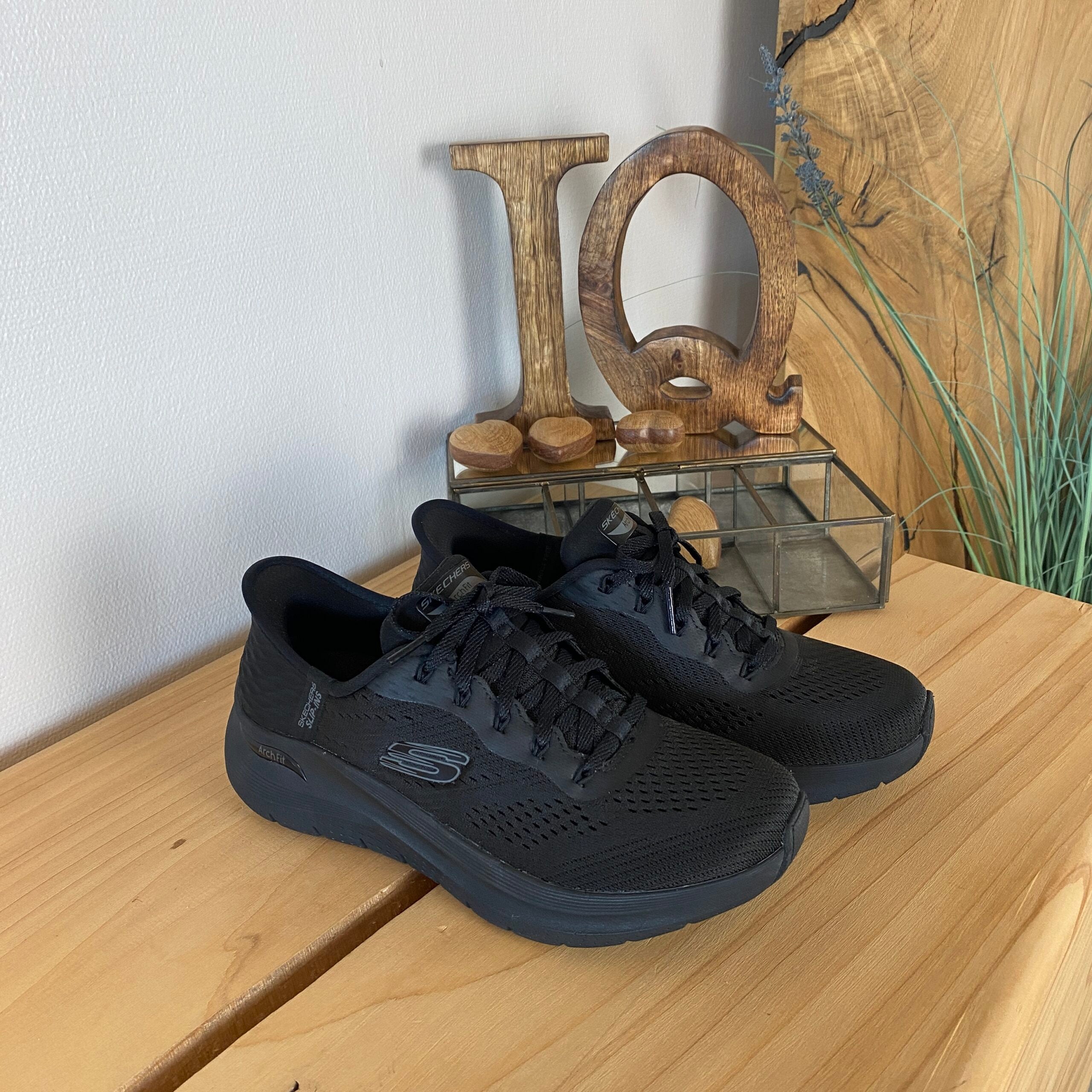 Åndbar Skechers slip-ins sko med god svangstøtte