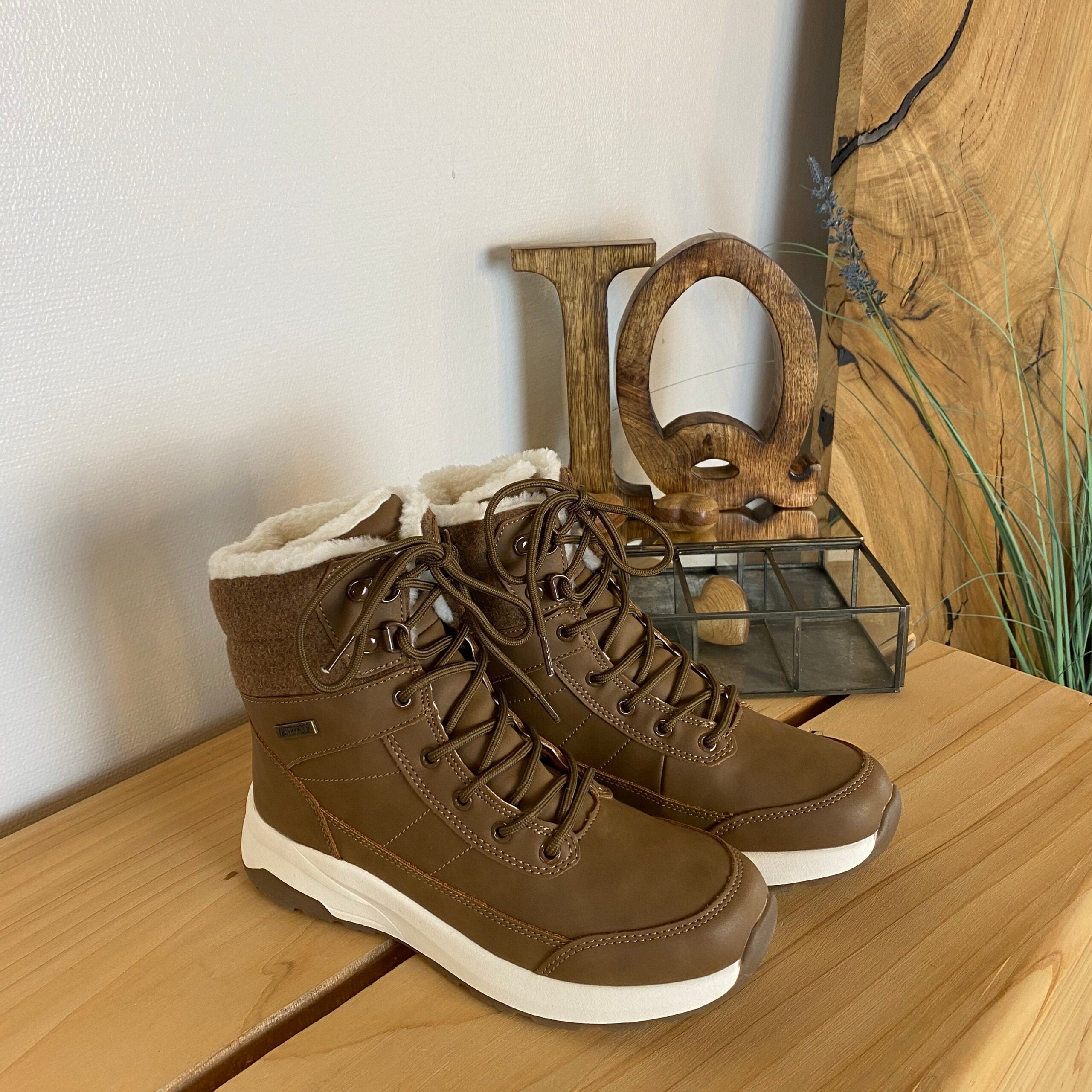 Vandtæt, brun vinterstøvle med fleece for