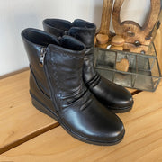 Sorte damestøvletter med varmt for og 2 lynlåse – komfortabel PU-sål og praktisk design