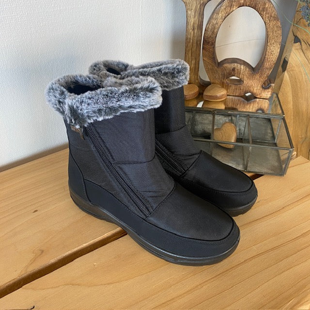 Damestøvletter i sort PU med pelskant og varmt for – 2 lynlåse og komfortabel PU-sål