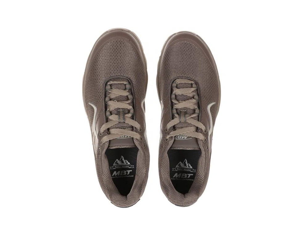 Leasha Oat sko fra MBT til dig der står og går meget