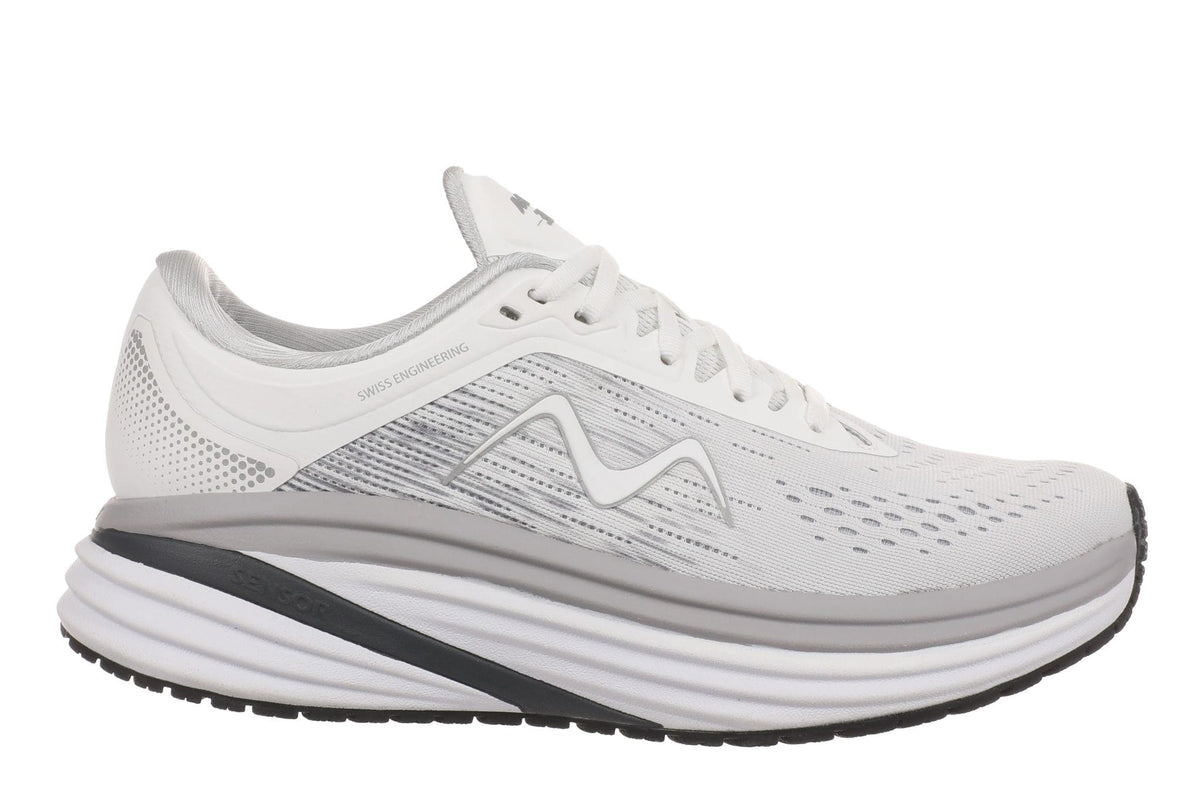 Hvid MBT M-3000 dame sneaker med ergonomisk rullesål og sølvdetaljer til løb og hverdag.