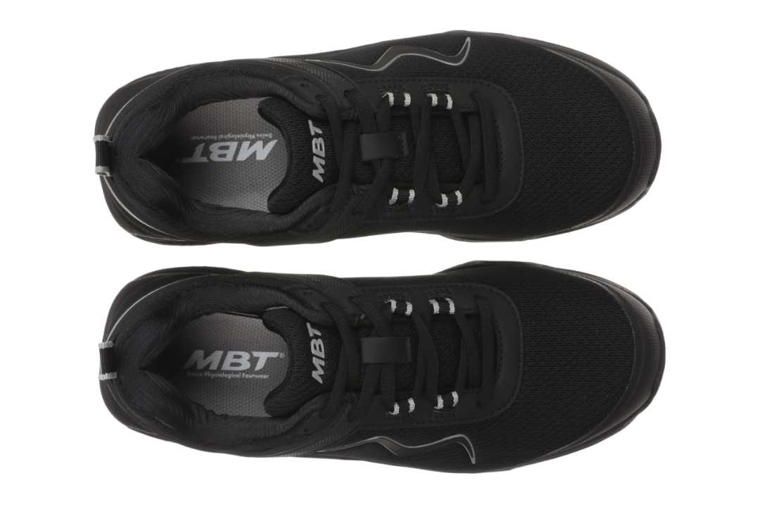 Sort MBT Sport 4 III herresko set oppefra. Ergonomisk sneaker med bred pasform og fysiologisk rullesål.