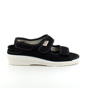 Bred sandal fra OrtoMed med velcro