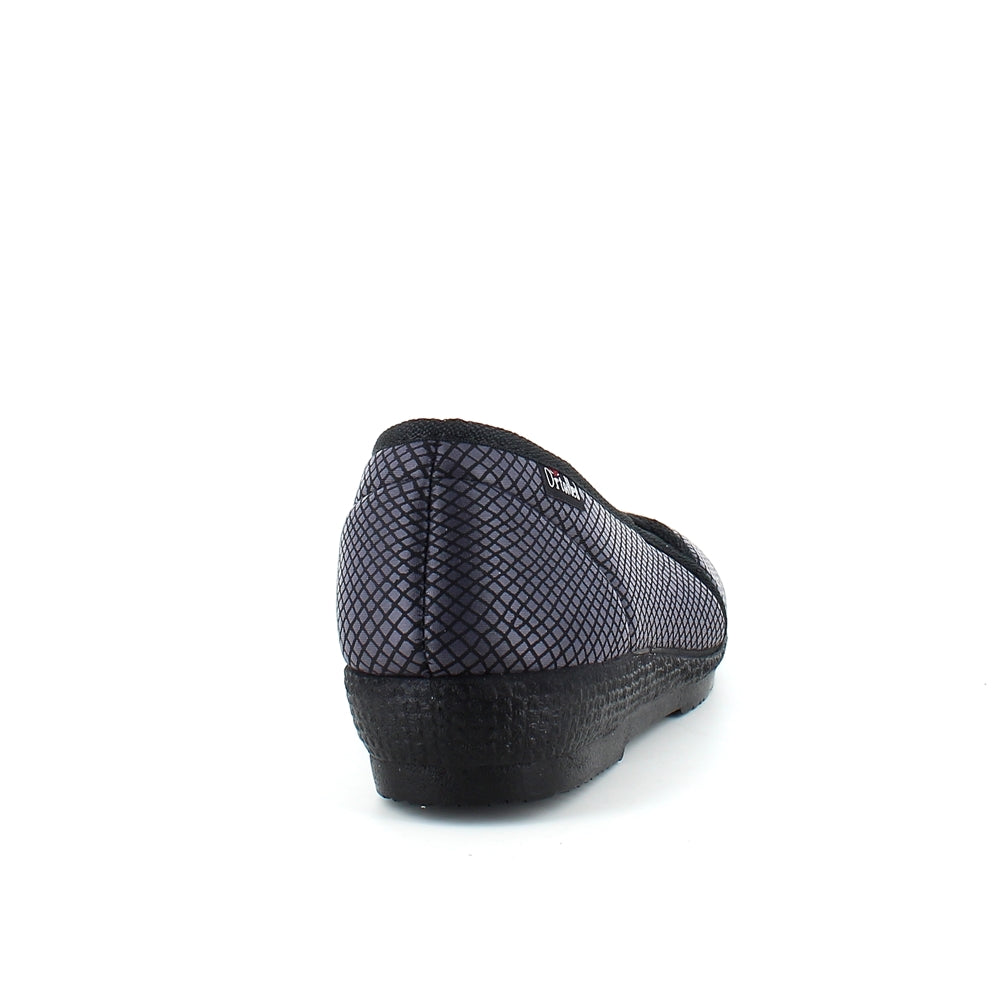 Bred slip on sko fra Ortomed