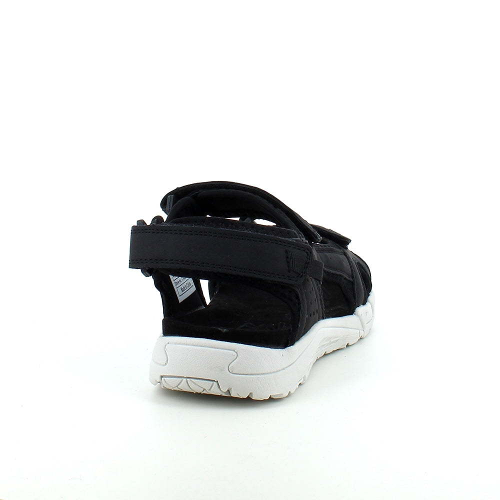 Sort sandal fra Cruz med velcro lukning på alle 3 remme.