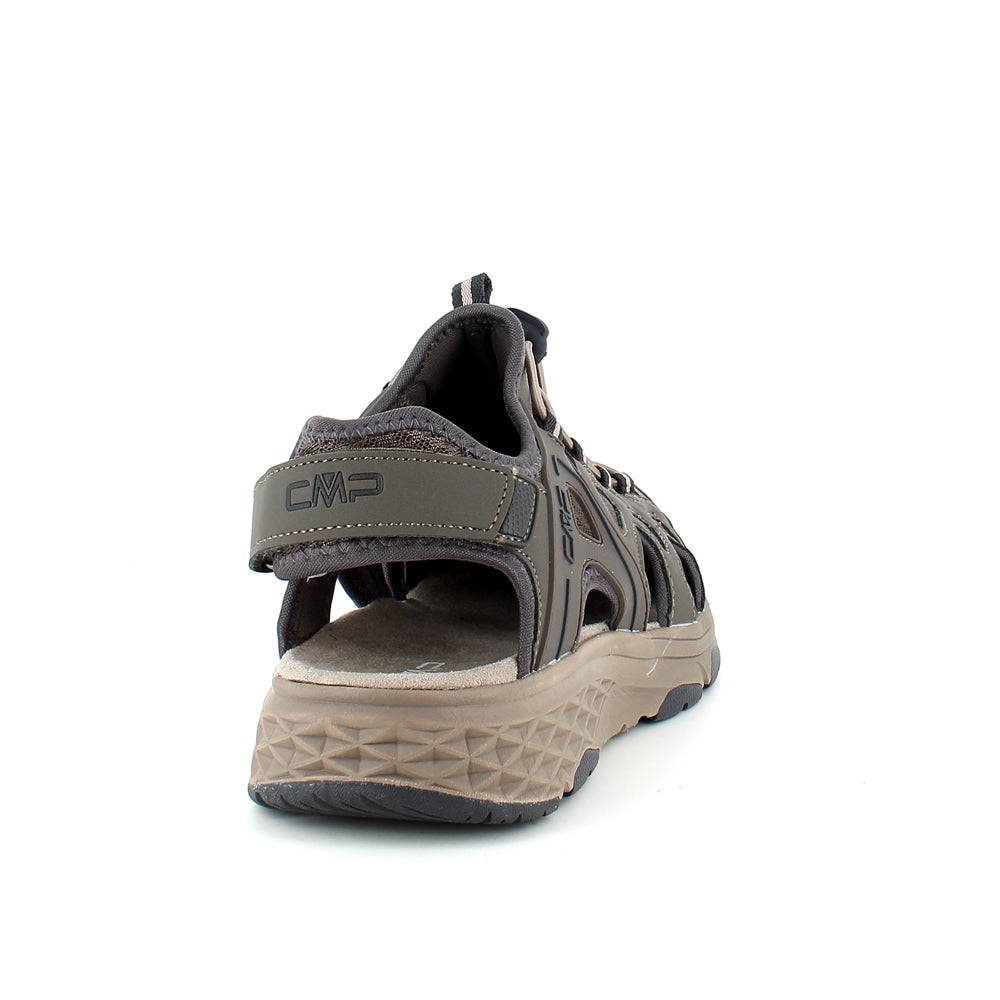 Lukket vandre sandal i brun fra CMP