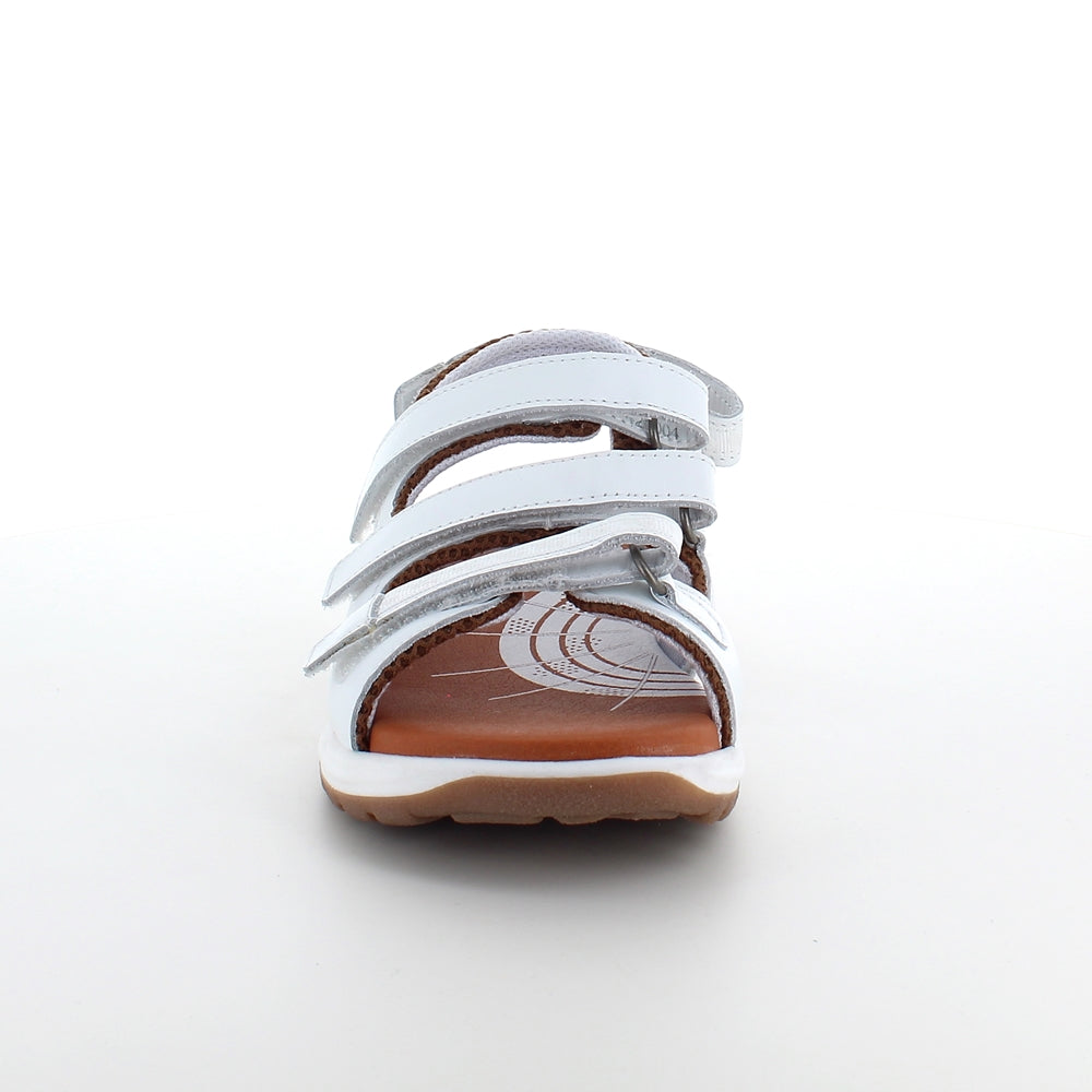 Hvid Camino skind sandal fra Green Comfort.