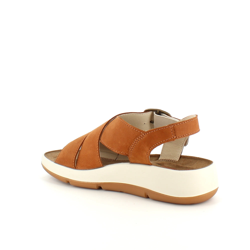 Elegant brun sandal i skind med svangstøtte