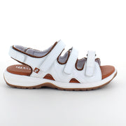 Hvid Camino skind sandal fra Green Comfort.