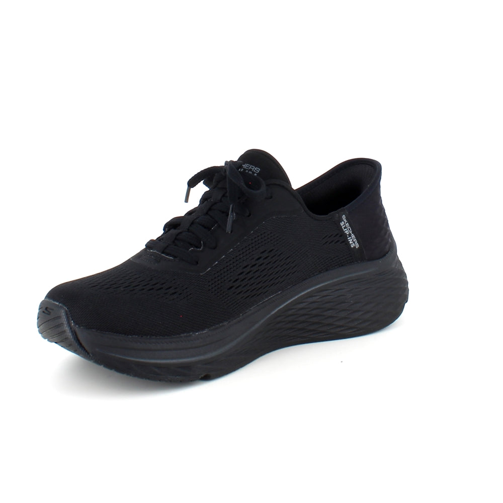 Slip-ins fra Skechers med snørre og Max Cushion bund