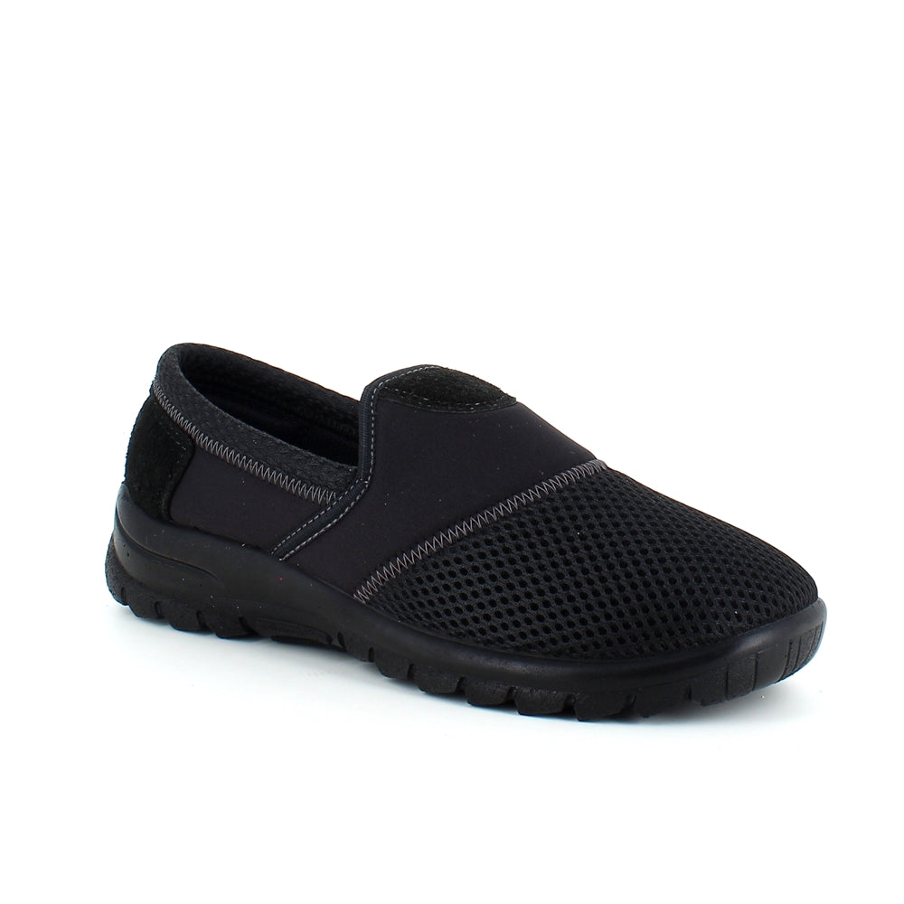 Sort fleksibel sko med skridhæmmende såler