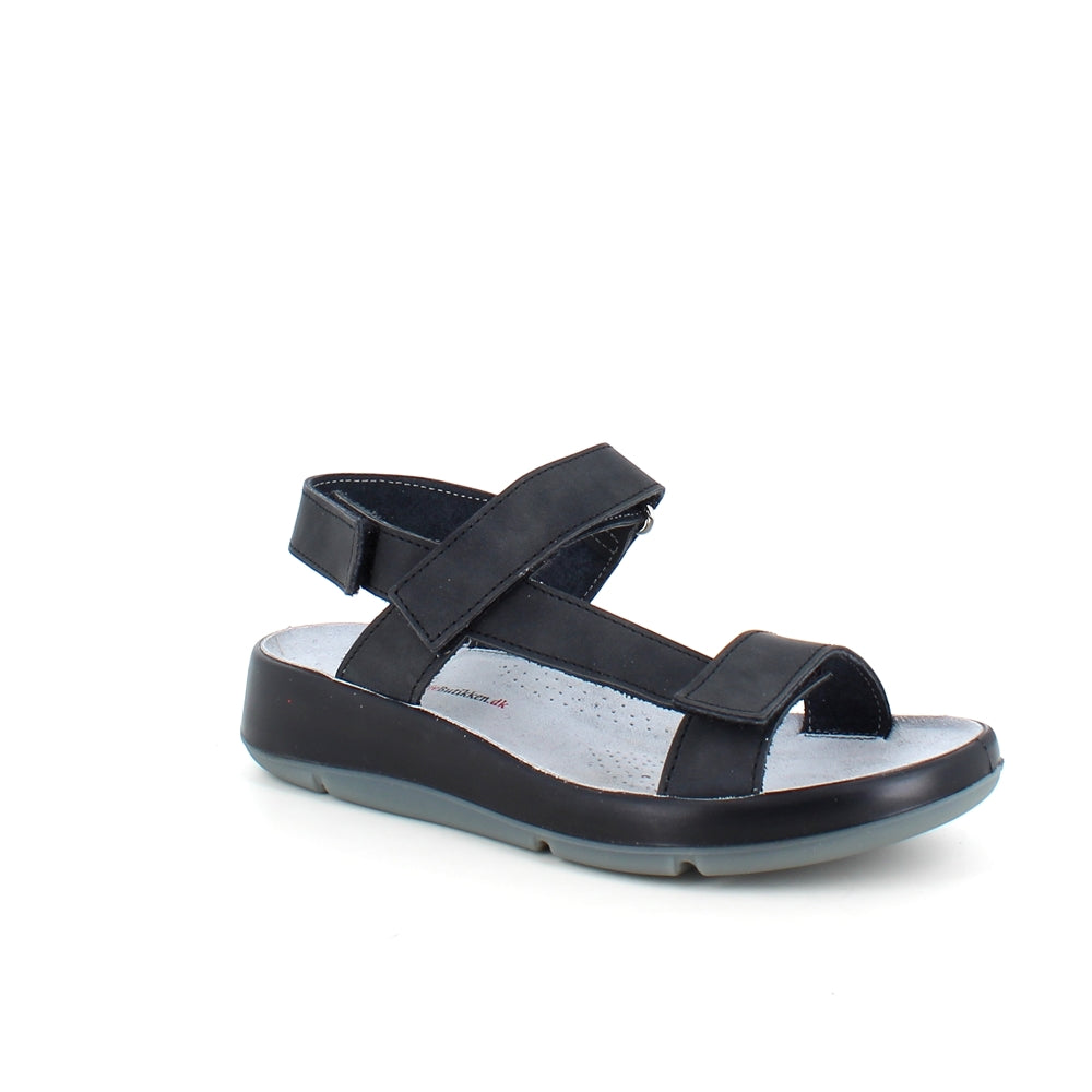 Sort skindsandal med tre justerbare remme og svangstøtte