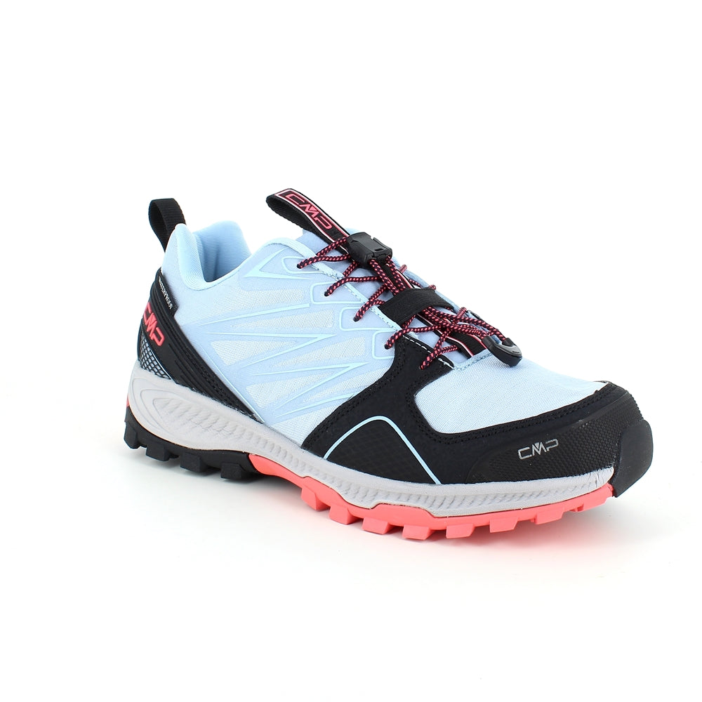 Lyseblå løbesko fra CMP med pink og sorte detaljer