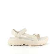 Teva sandal i beige – let, fleksibel & klar til sommerens eventyr