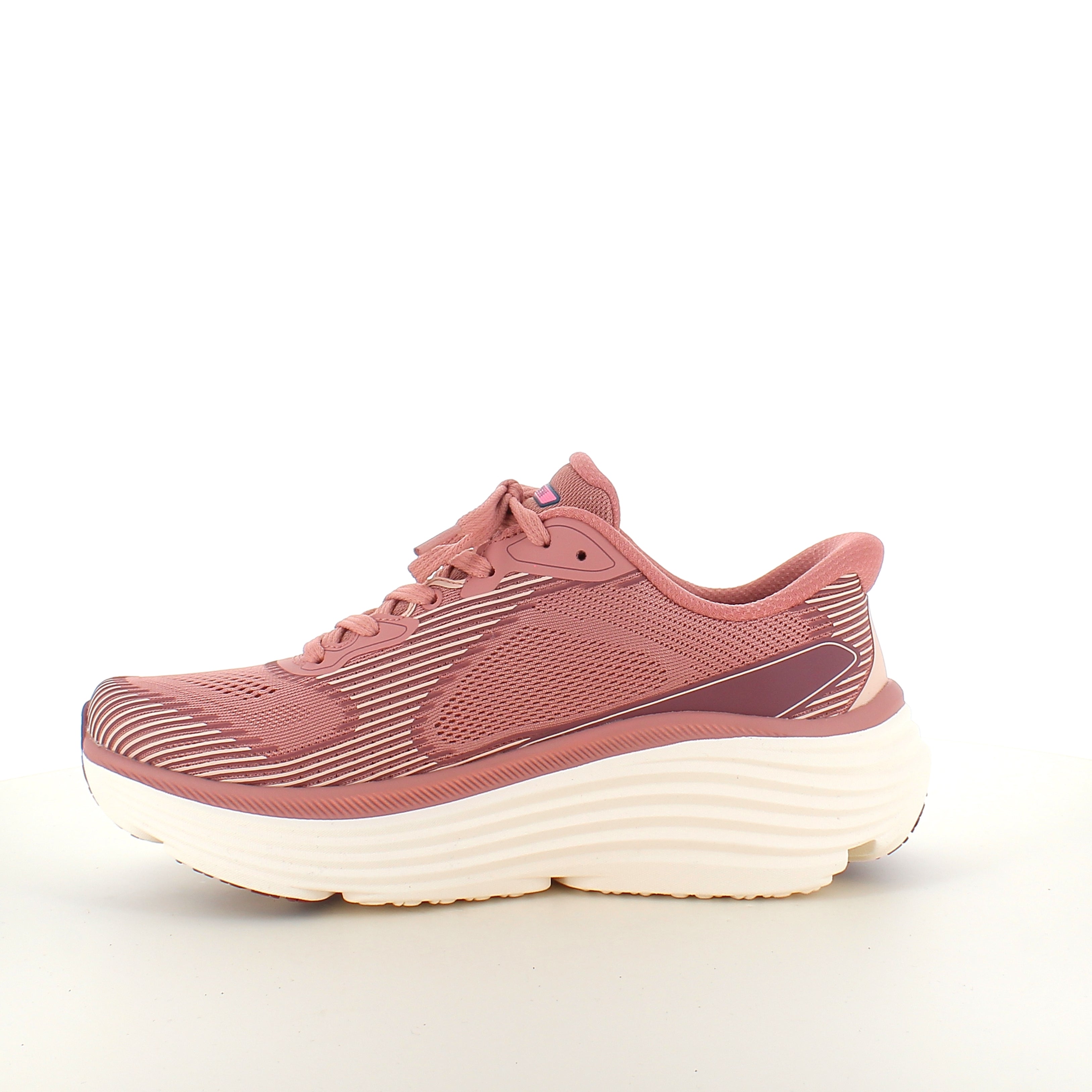Skechers Max Cushioning Rosa slip on sneaker med maksimal stødabsorbering