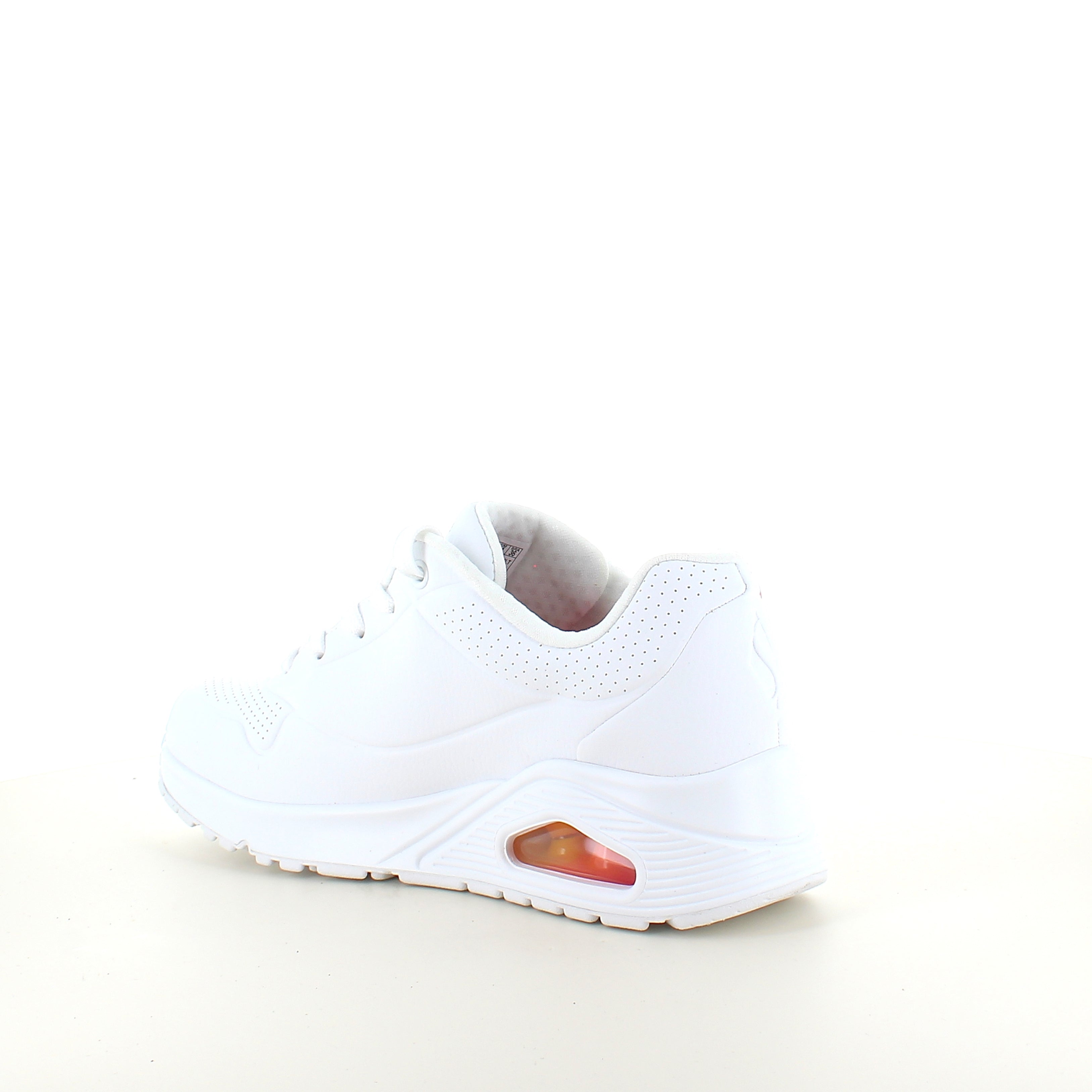 Skechers Street™ x JGoldcrown: UNO – Hjertesko