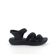 Clarks Cloudsteppers sandal i sort – let & stødabsorberende komfort til lange dage