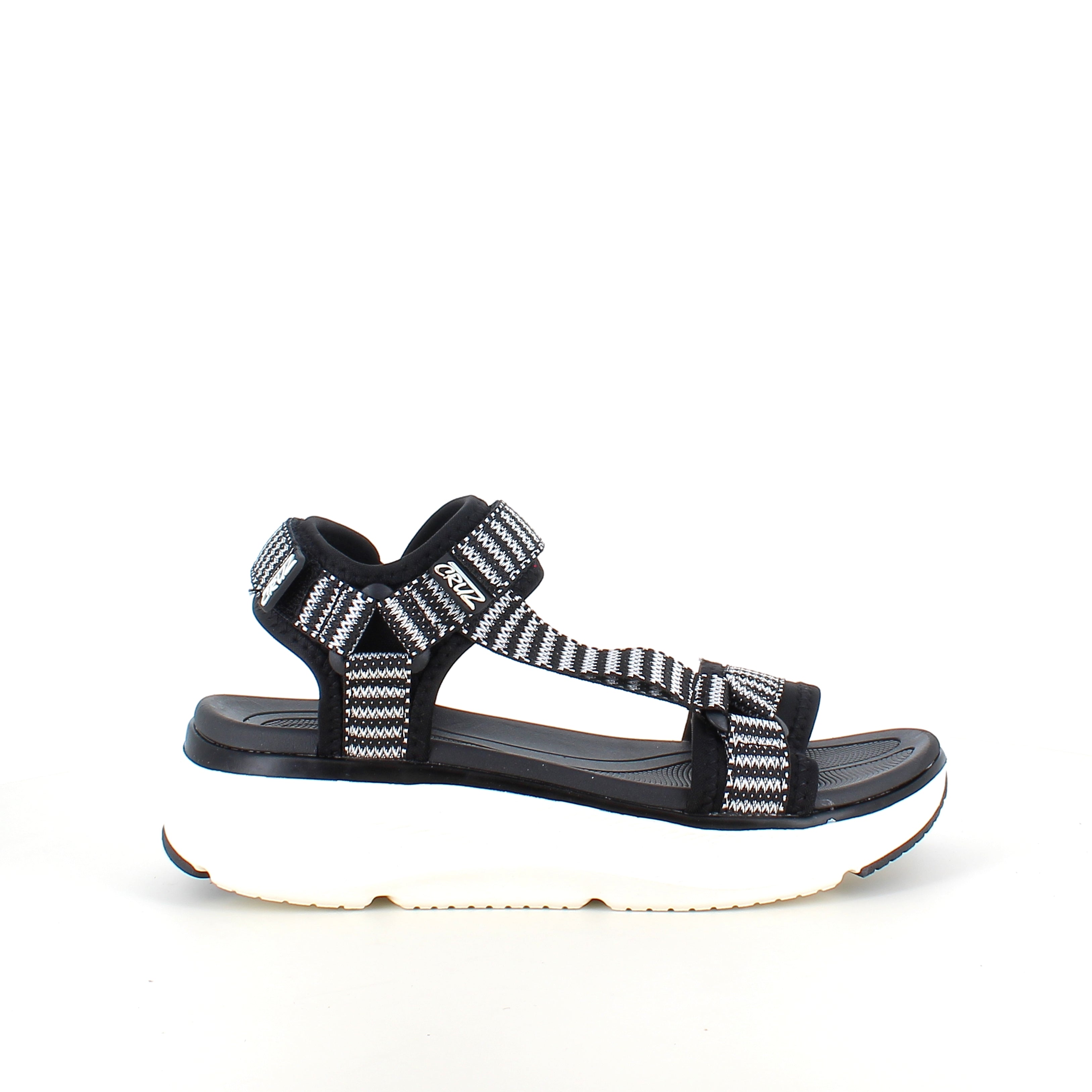 Cruz sandal i sort – Stabil komfort i klassisk design