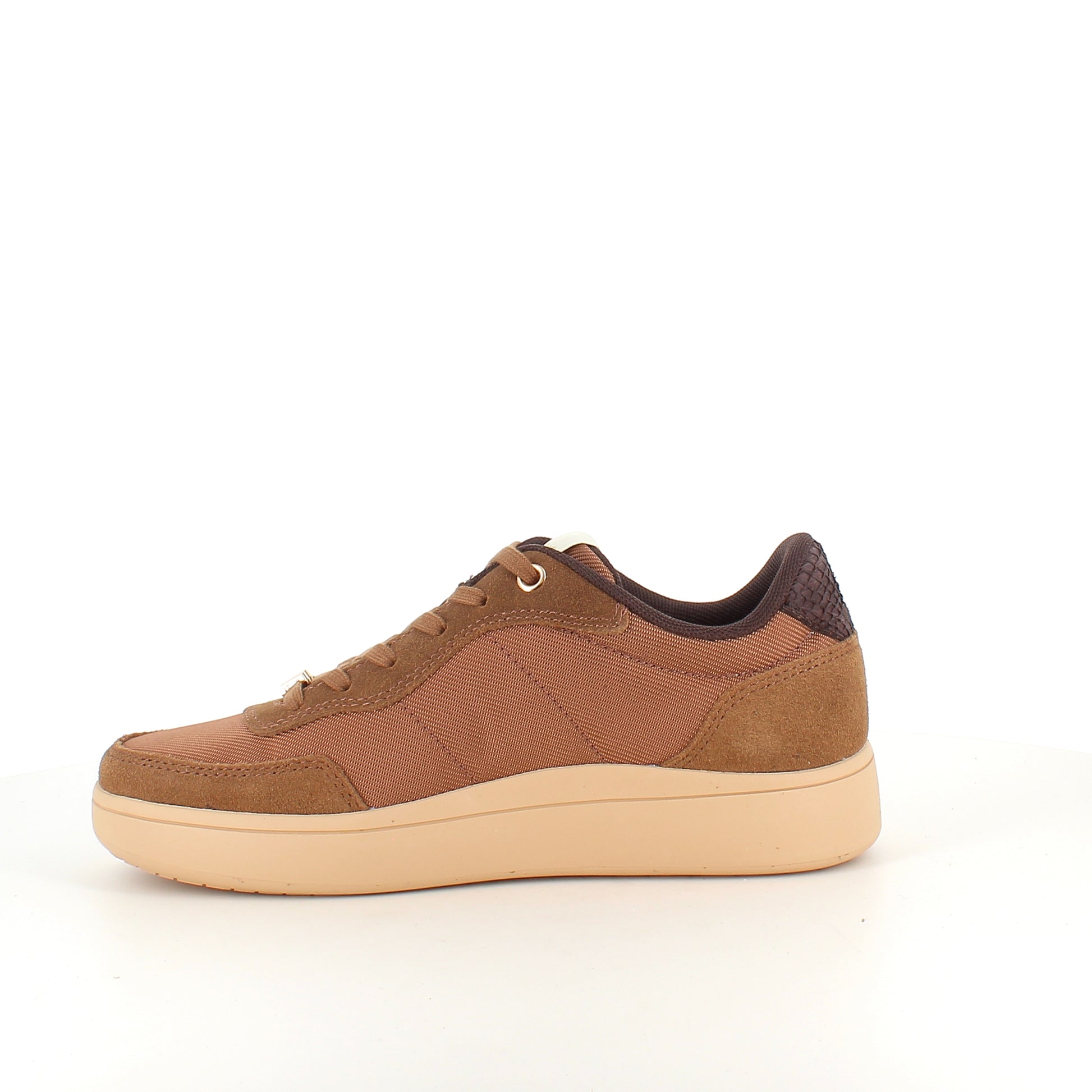 WODEN Line Sneaker – Caramel