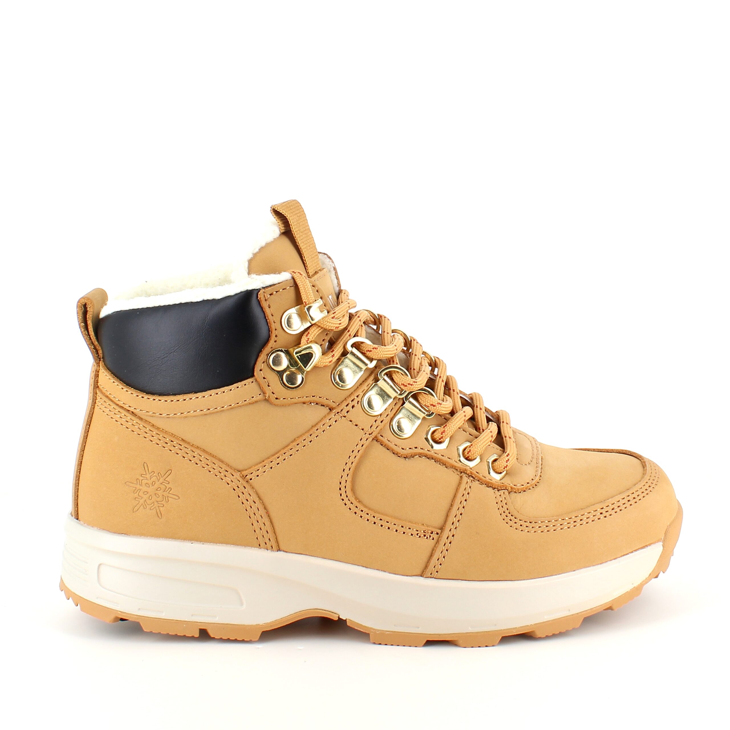 Brun vinterstøvle fra Gaitline med gængesål