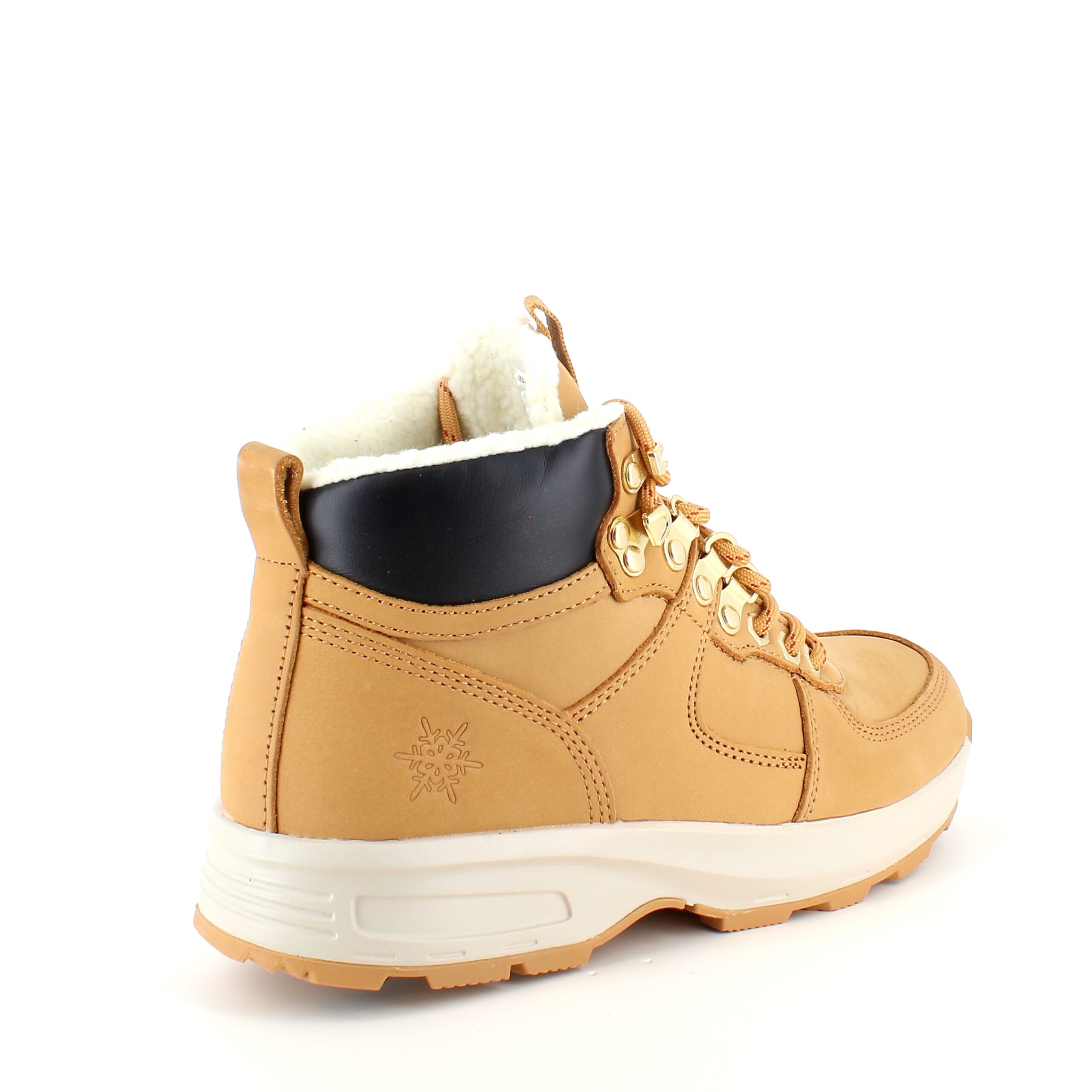 Brun vinterstøvle fra Gaitline med gængesål