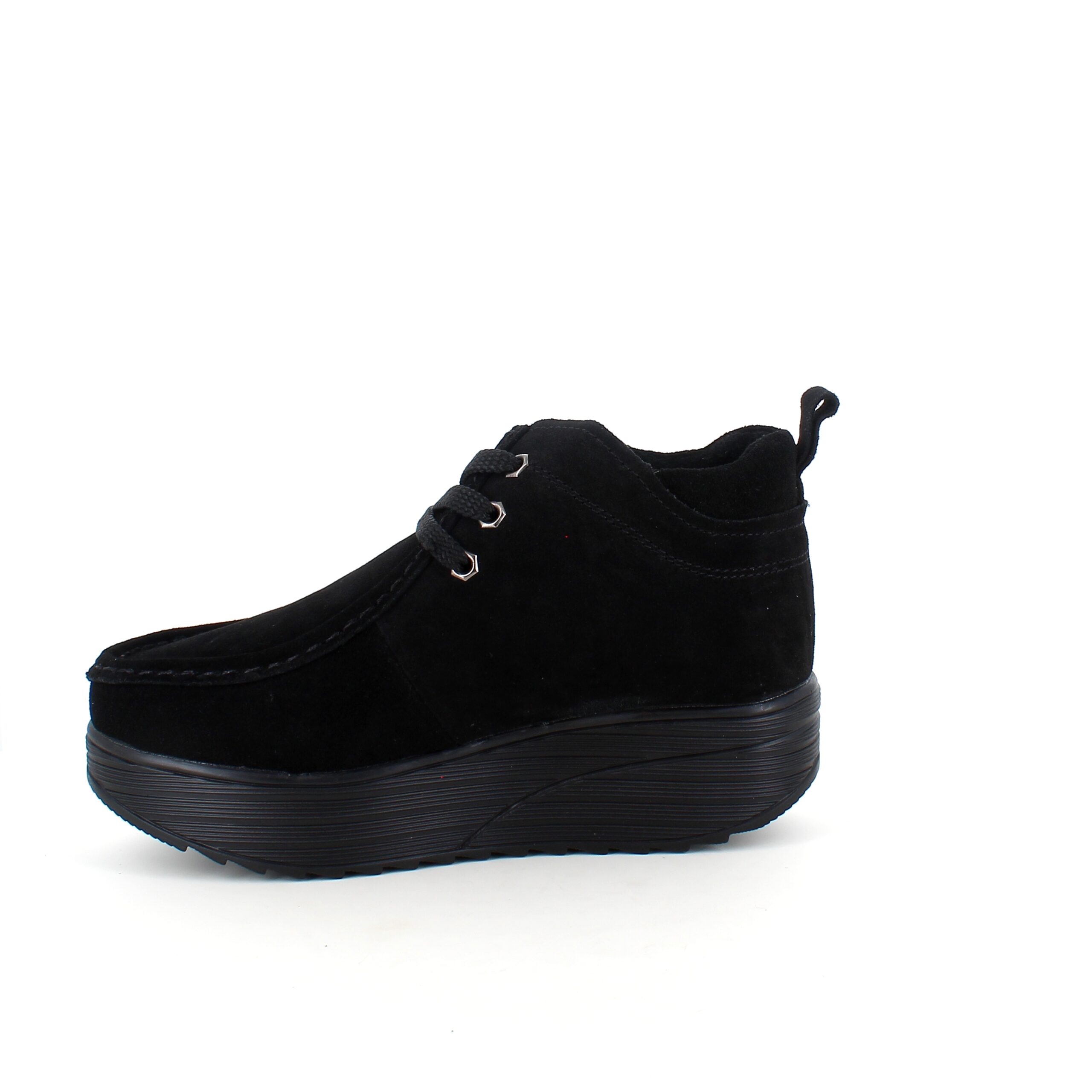 Sort ruskindssko med let foring og gængesål
