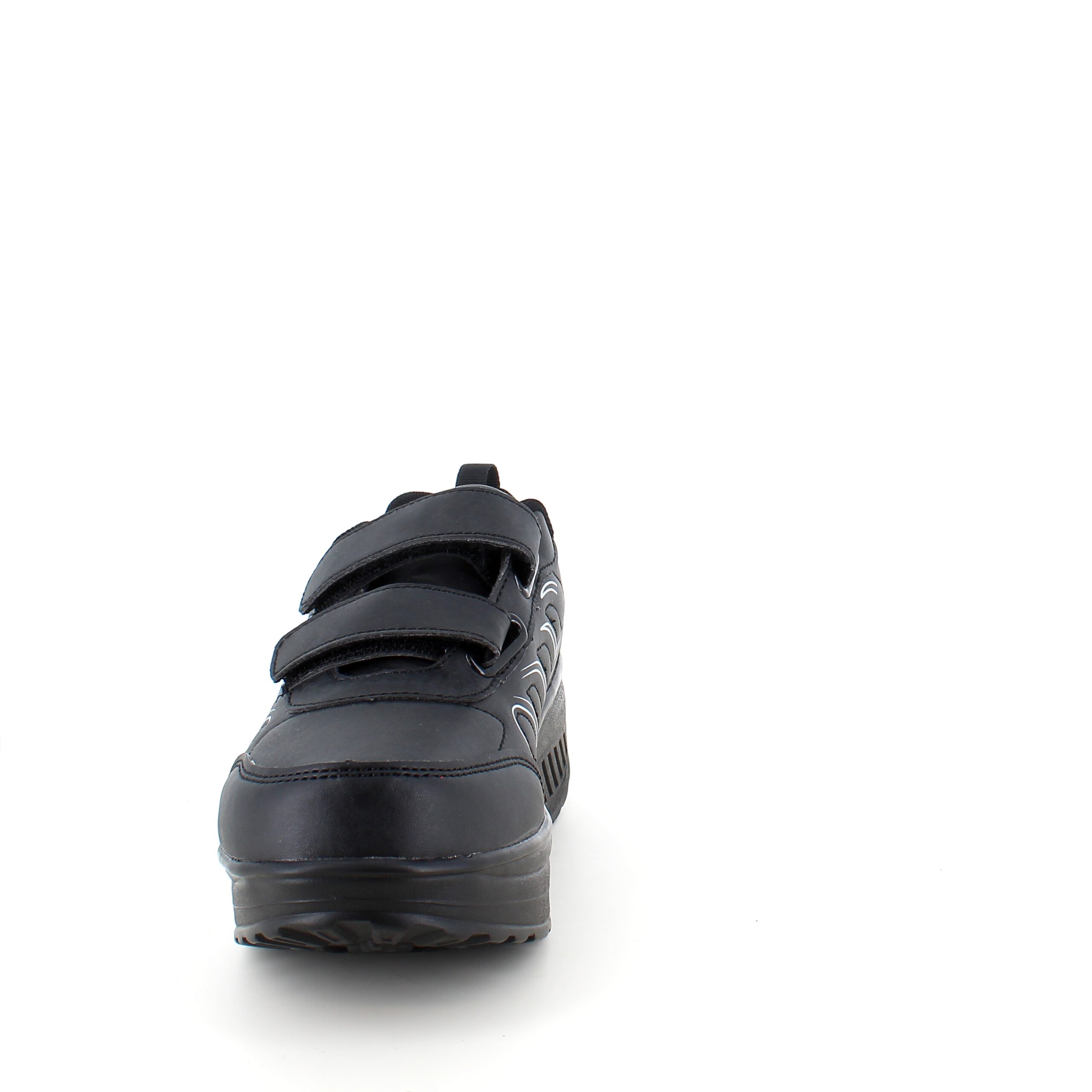 Sort sportssko med velcrolukning og gængesål.