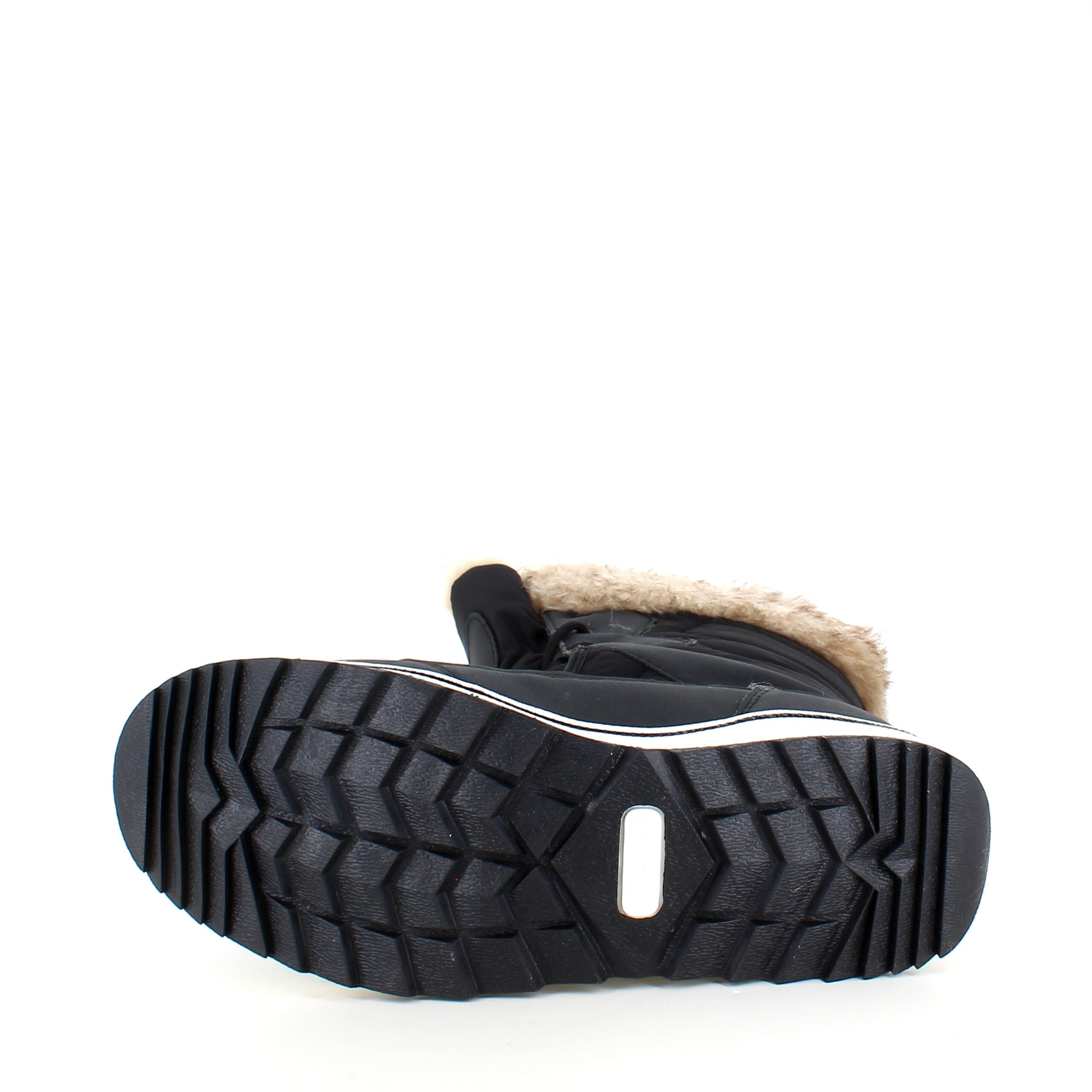 Sort vandtæt vinterstøvle fra Whistler med pels kant