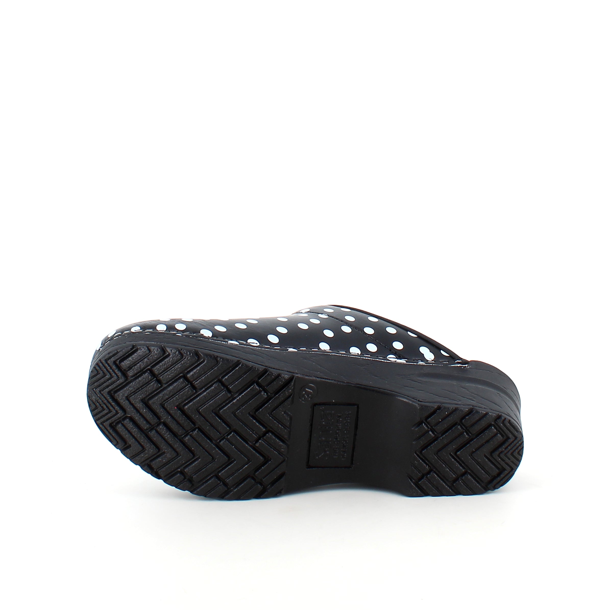 Sanita træsko med sort og hvidt prikmønster