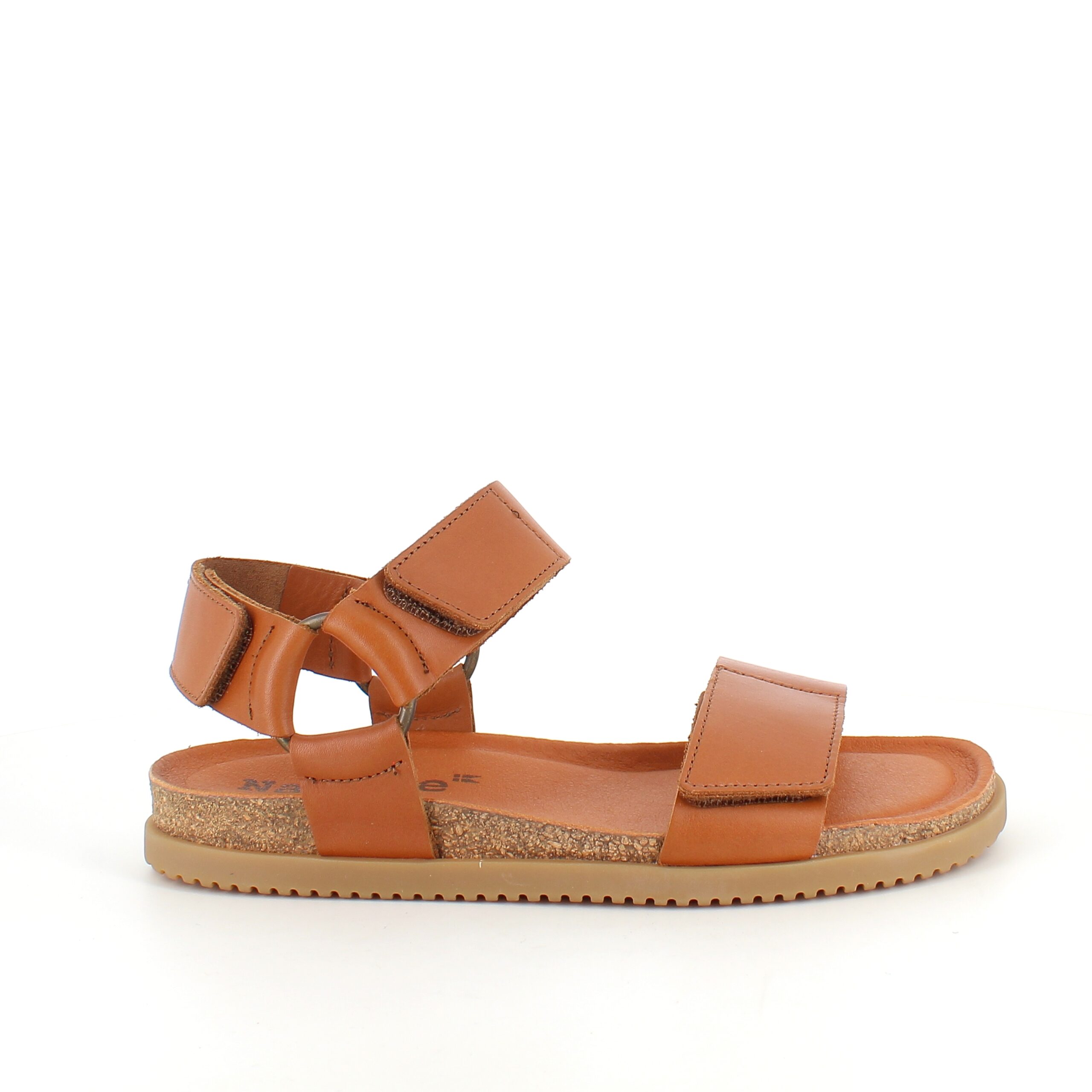 Brun Nature sandal i læder med tre justerbare remme.