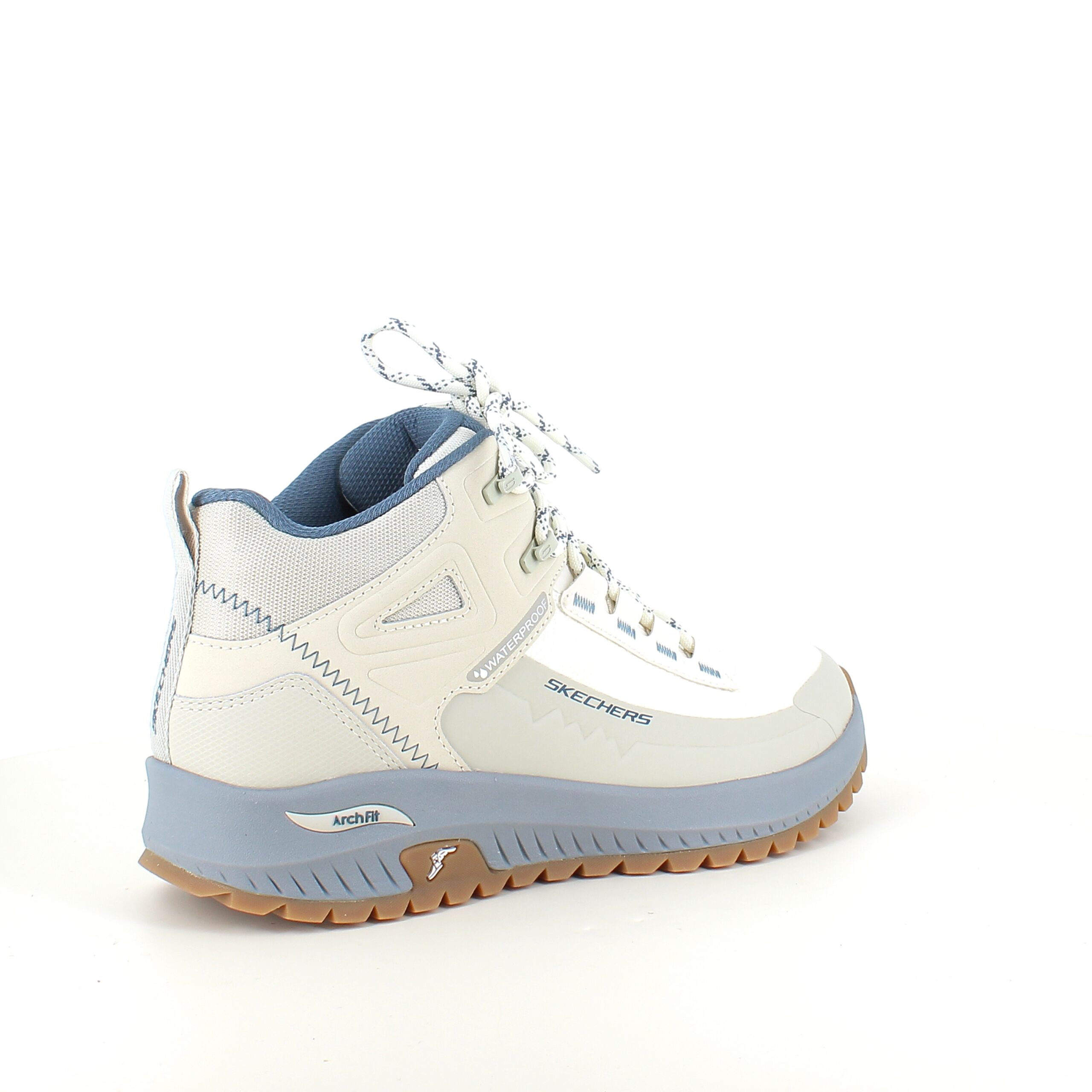 Vandtæt støvle fra Skechers med god svangstøtte.