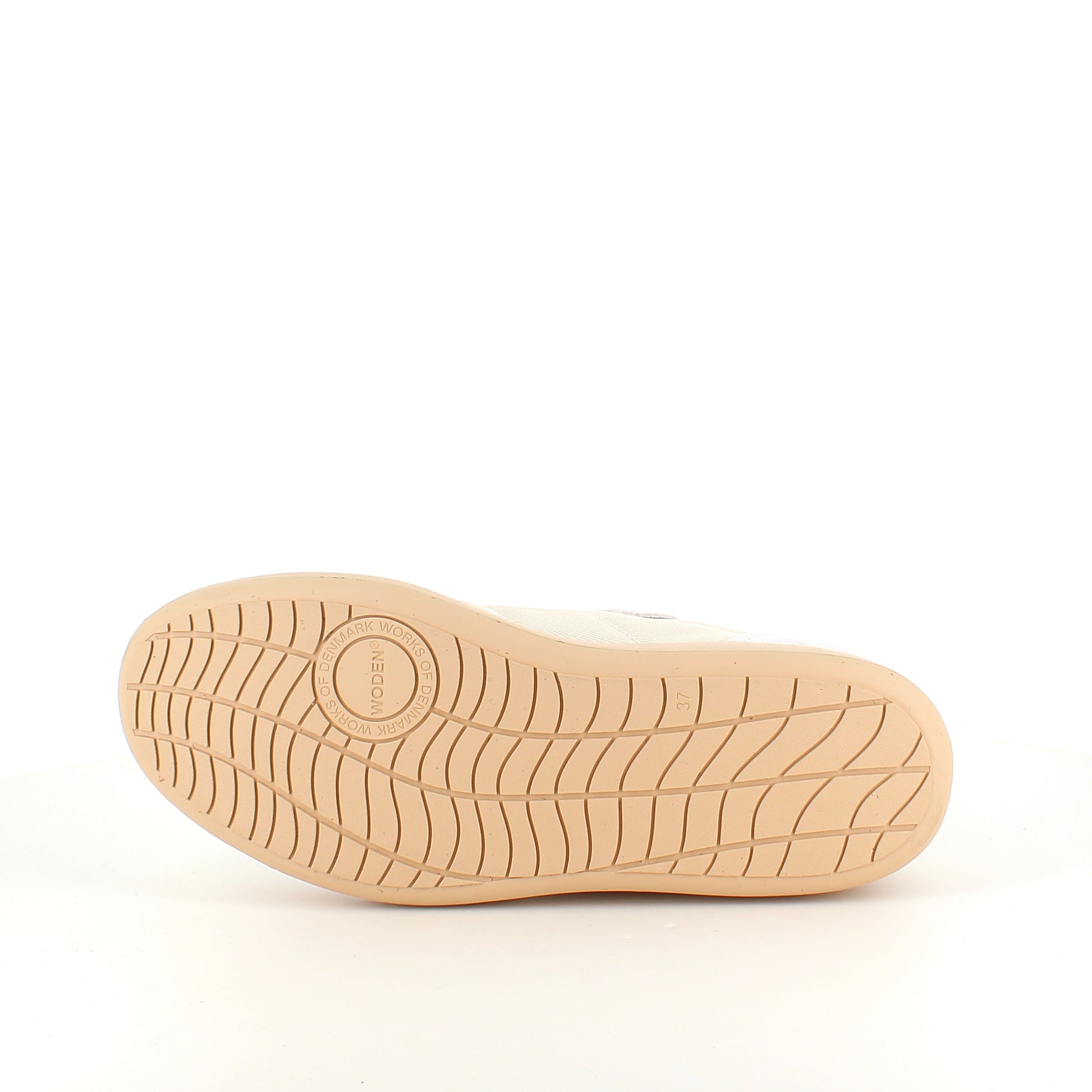 WODEN Line Sneaker – Ivory