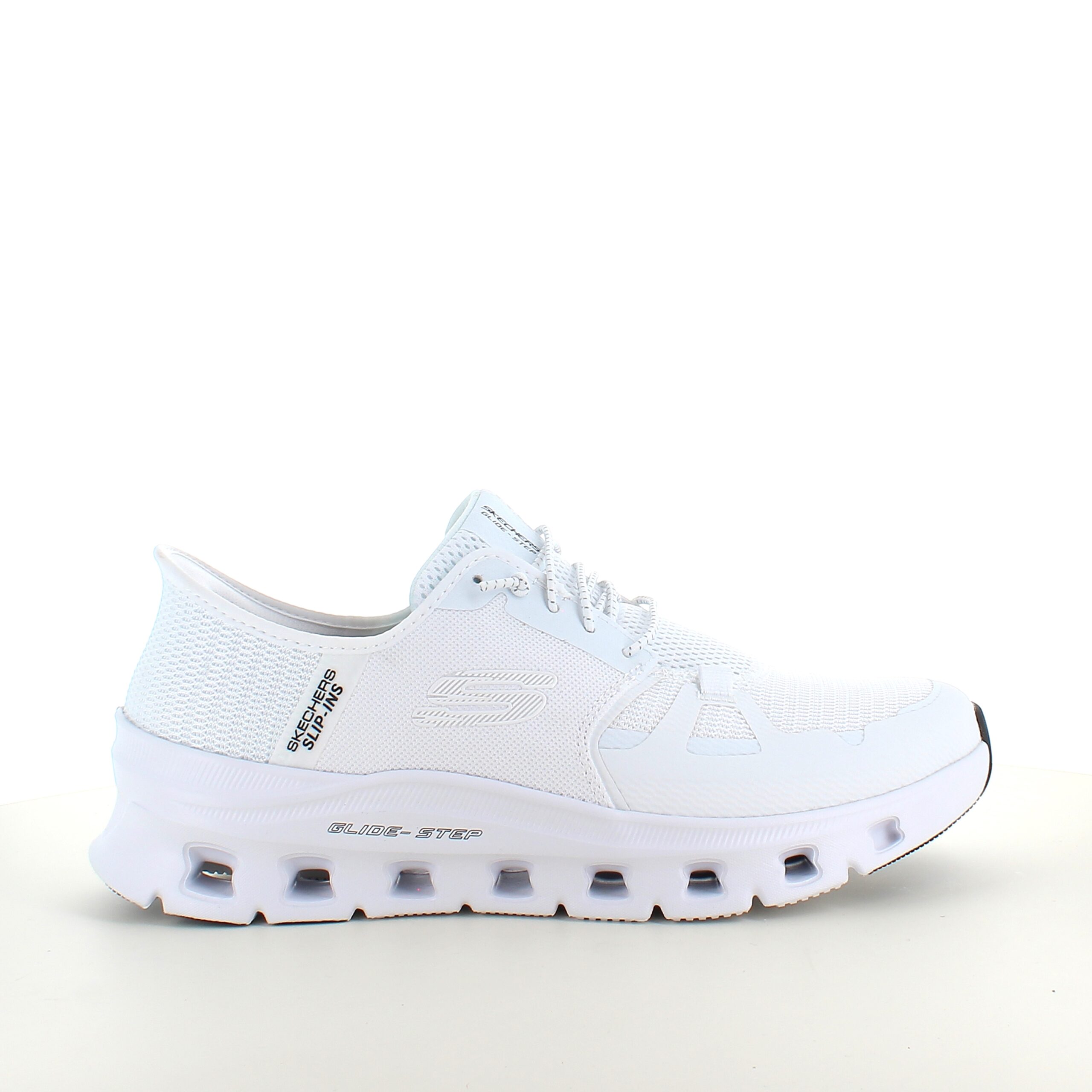 Hvid Skechers Slip-Ins sko med masser af støddæmpning