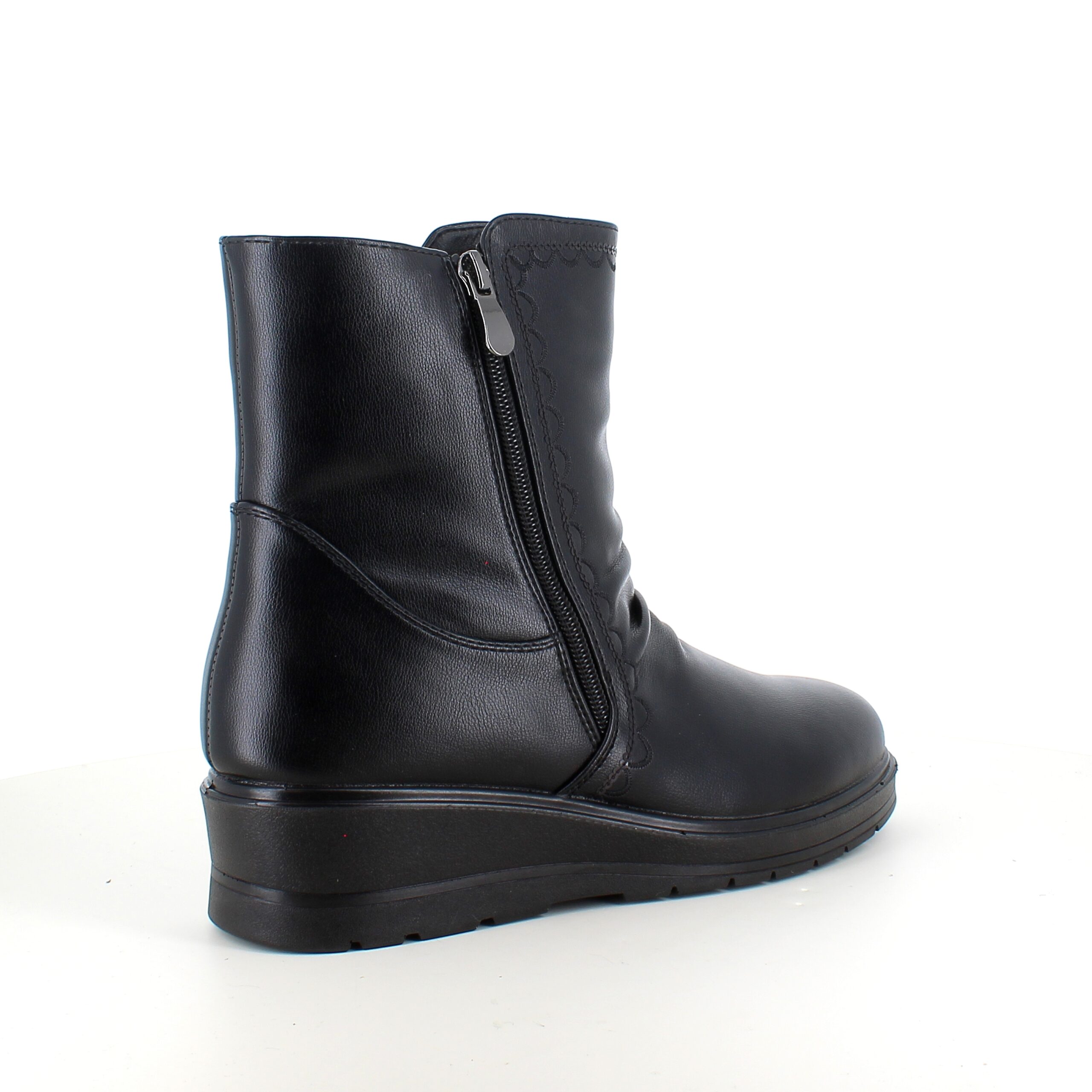 Sorte damestøvletter med varmt for og 2 lynlåse – komfortabel PU-sål og praktisk design